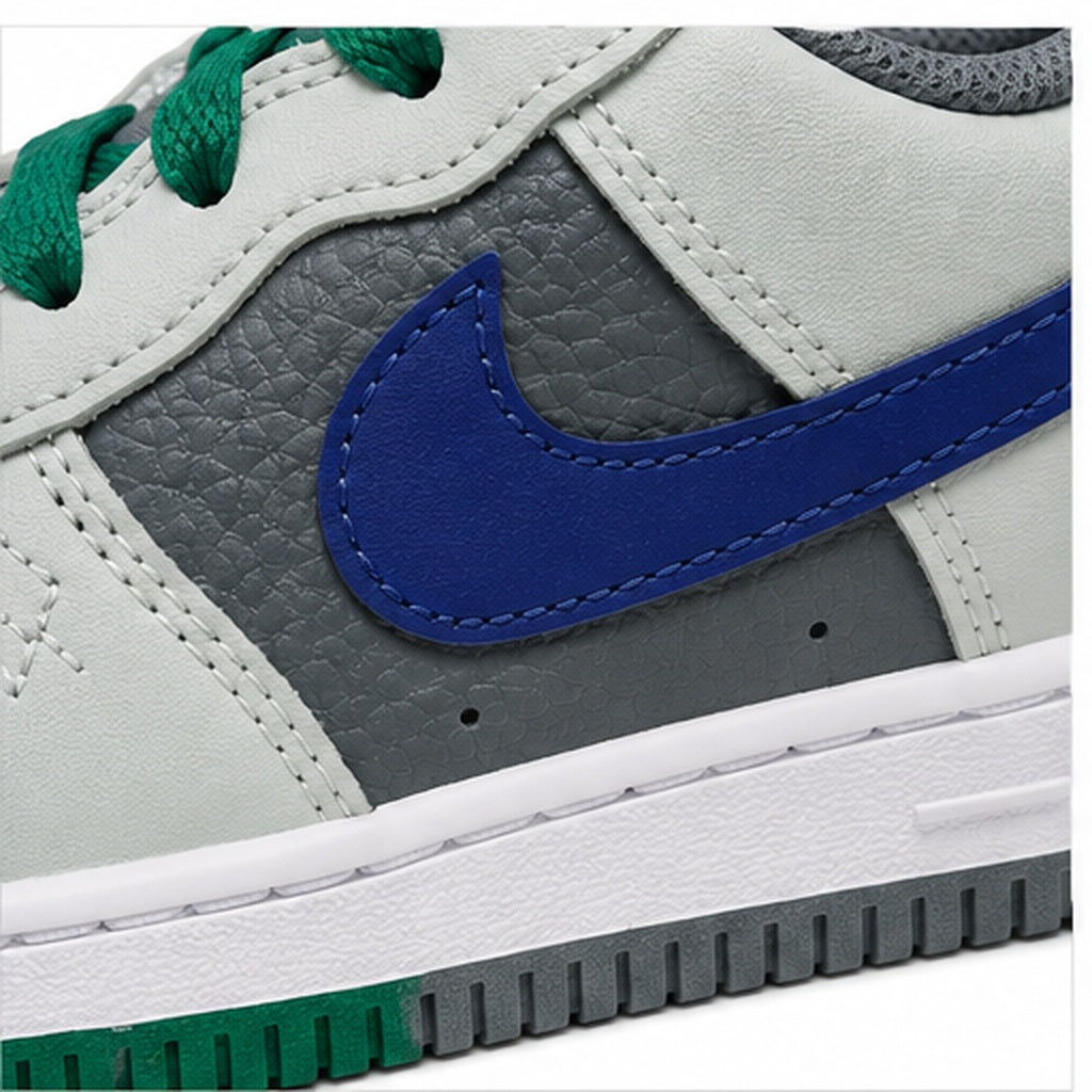 Nike Force 1 LV8 PS da bambino argento e blu royal