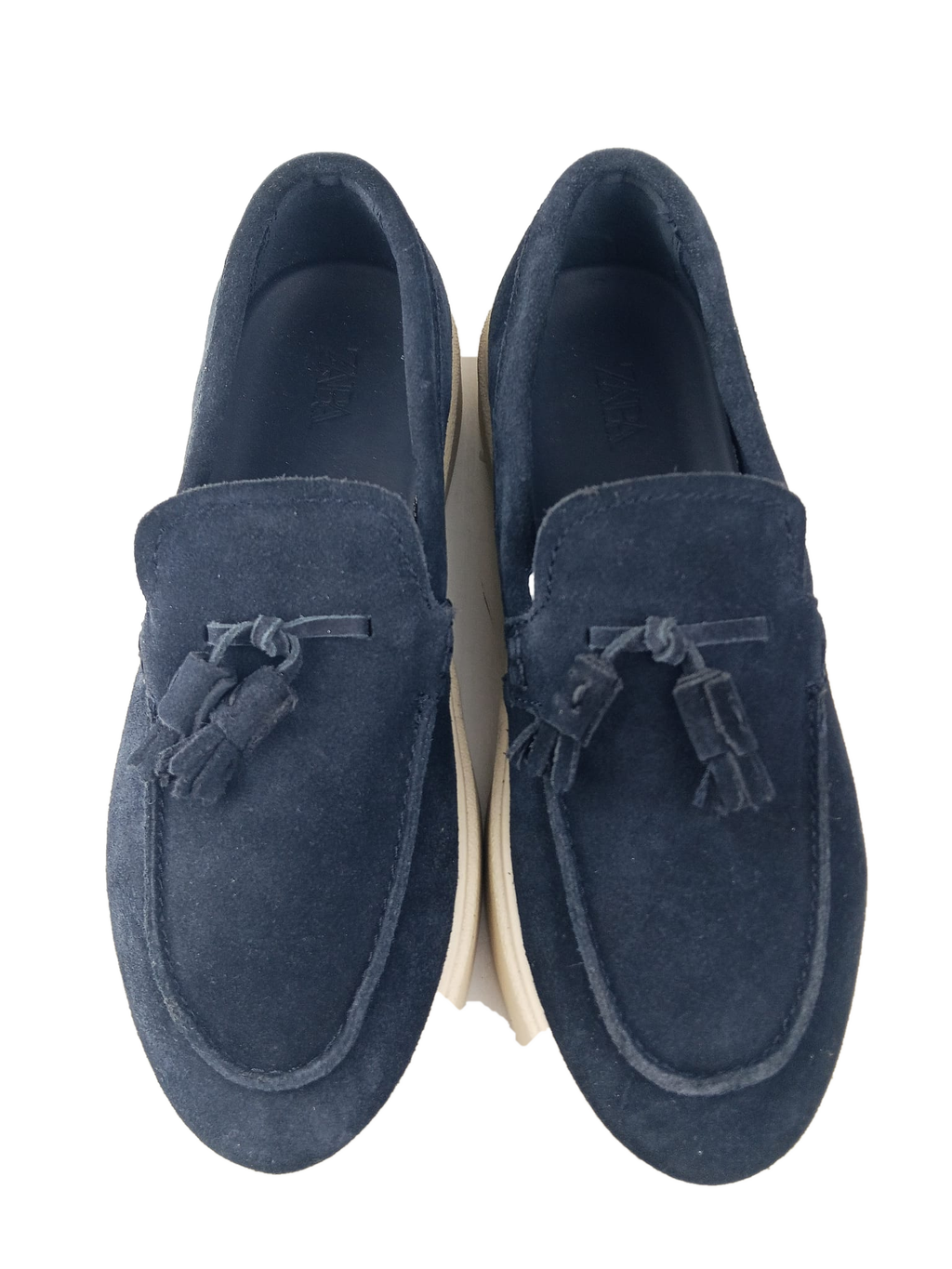 Mocassini con nappine effetto camoscio blu navy