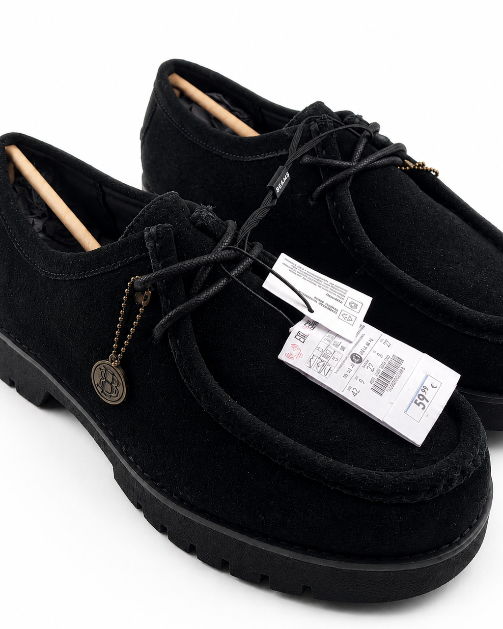 Scarpe Wallabee scamosciate nere con suola track