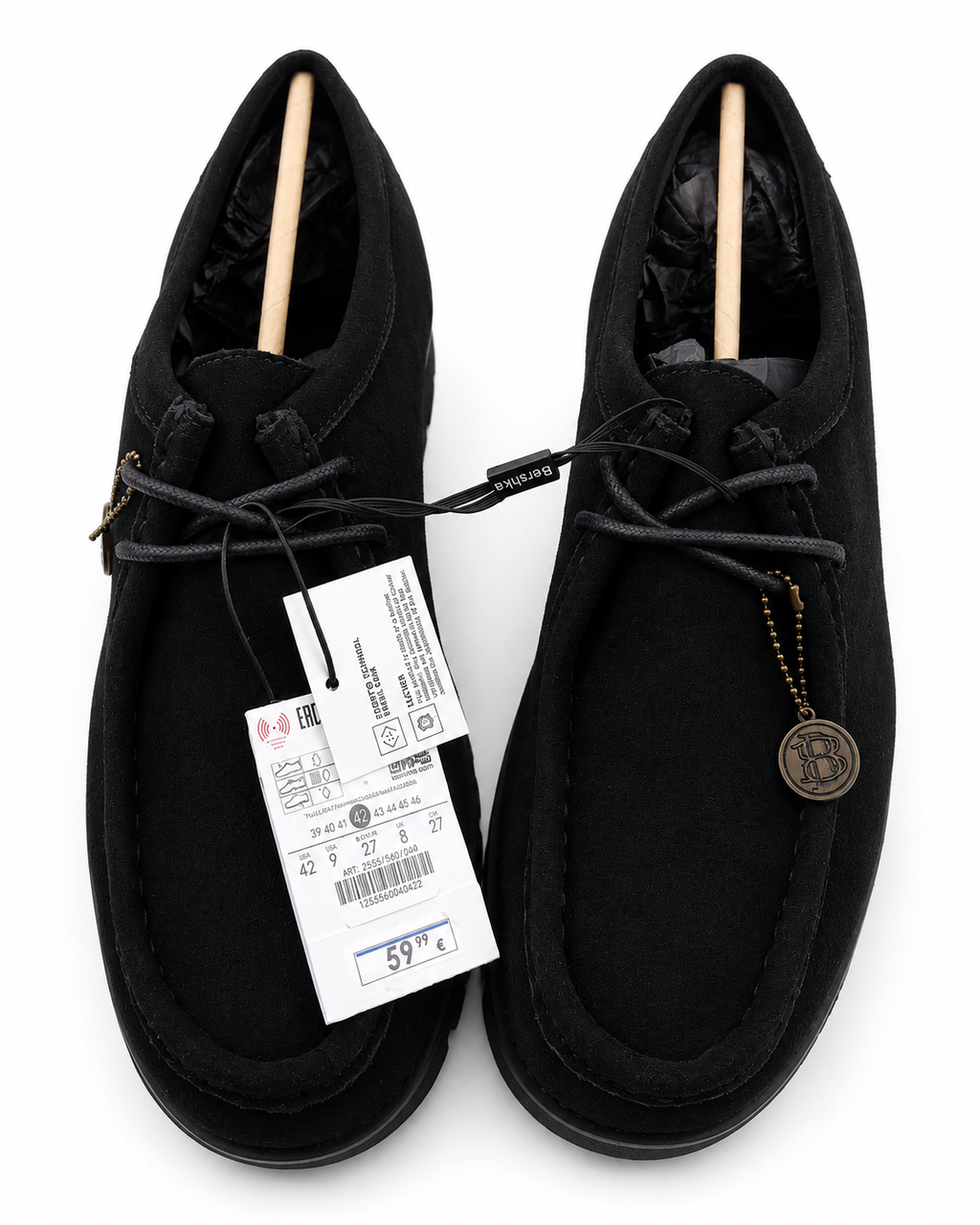 Scarpe Wallabee scamosciate nere con suola track