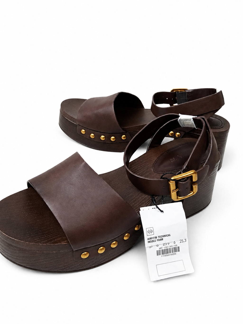 Sandali Bershka