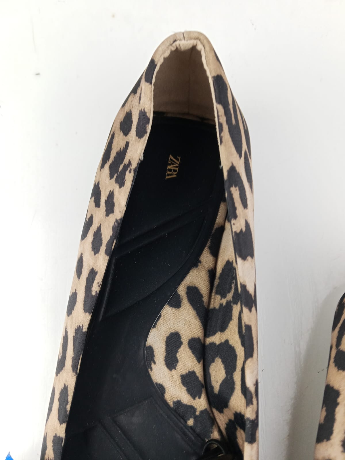 Ballerine leopardate a punta con fibbia di strass Zara - Taglia 38