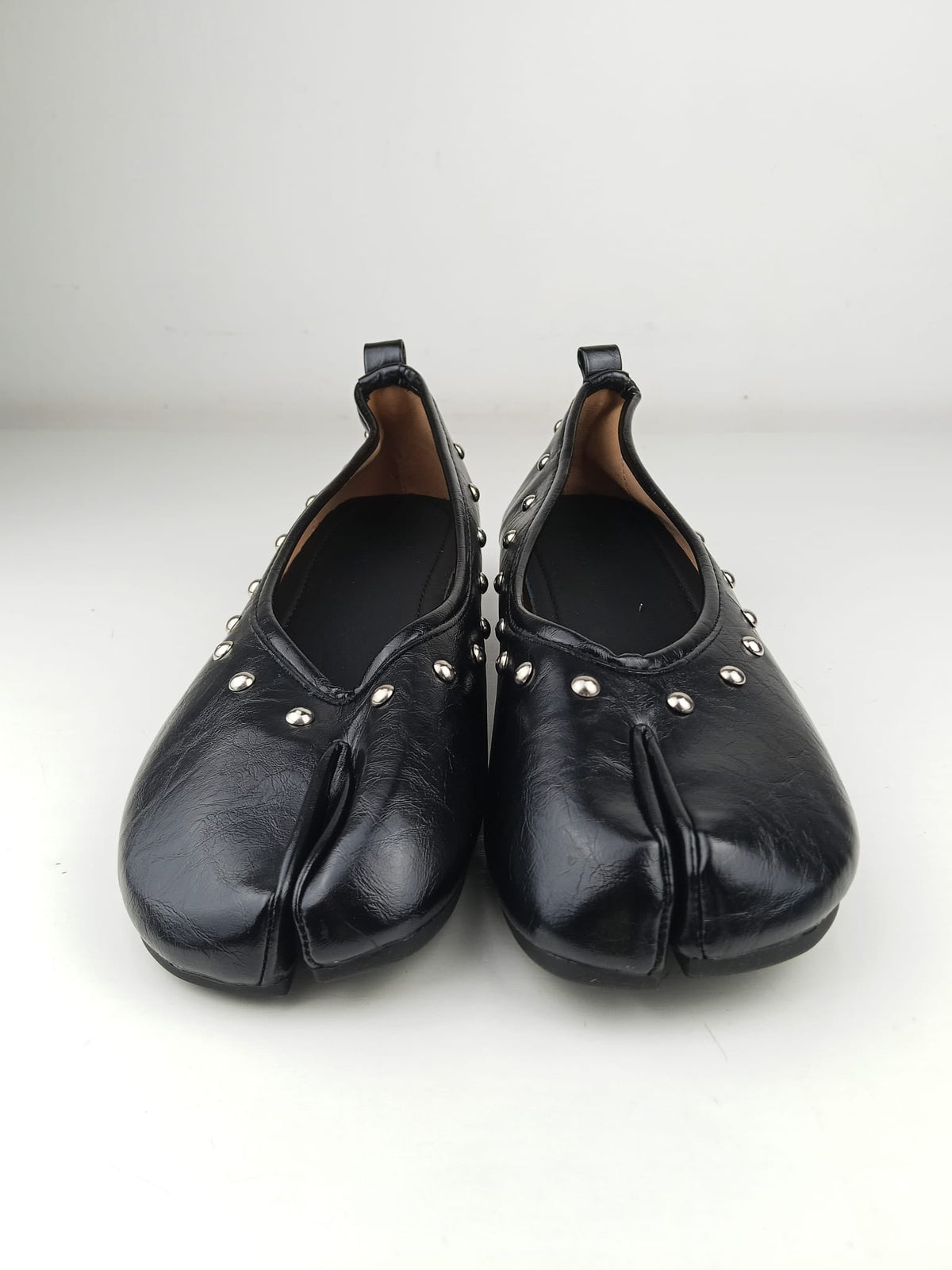 Ballerine Tabi con borchie SIHAOUTLET - vista frontale