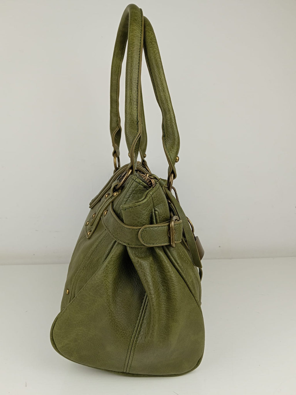 Borsa a Mano Strutturata con Lucchetto Decorativo