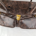 Borsa a mano marrone scuro con tasche frontali - dettaglio frontale