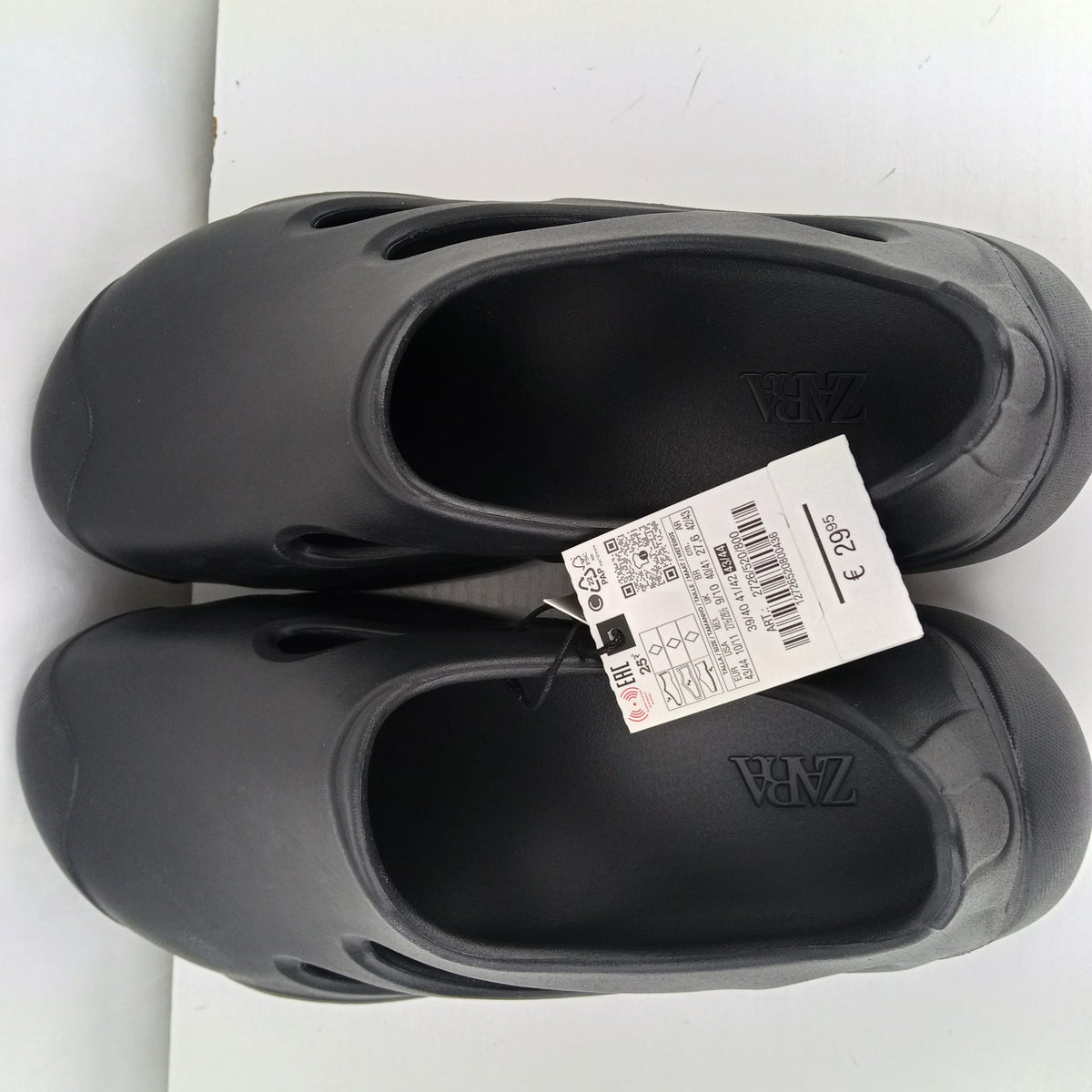 Sabot Zara neri con aperture laterali