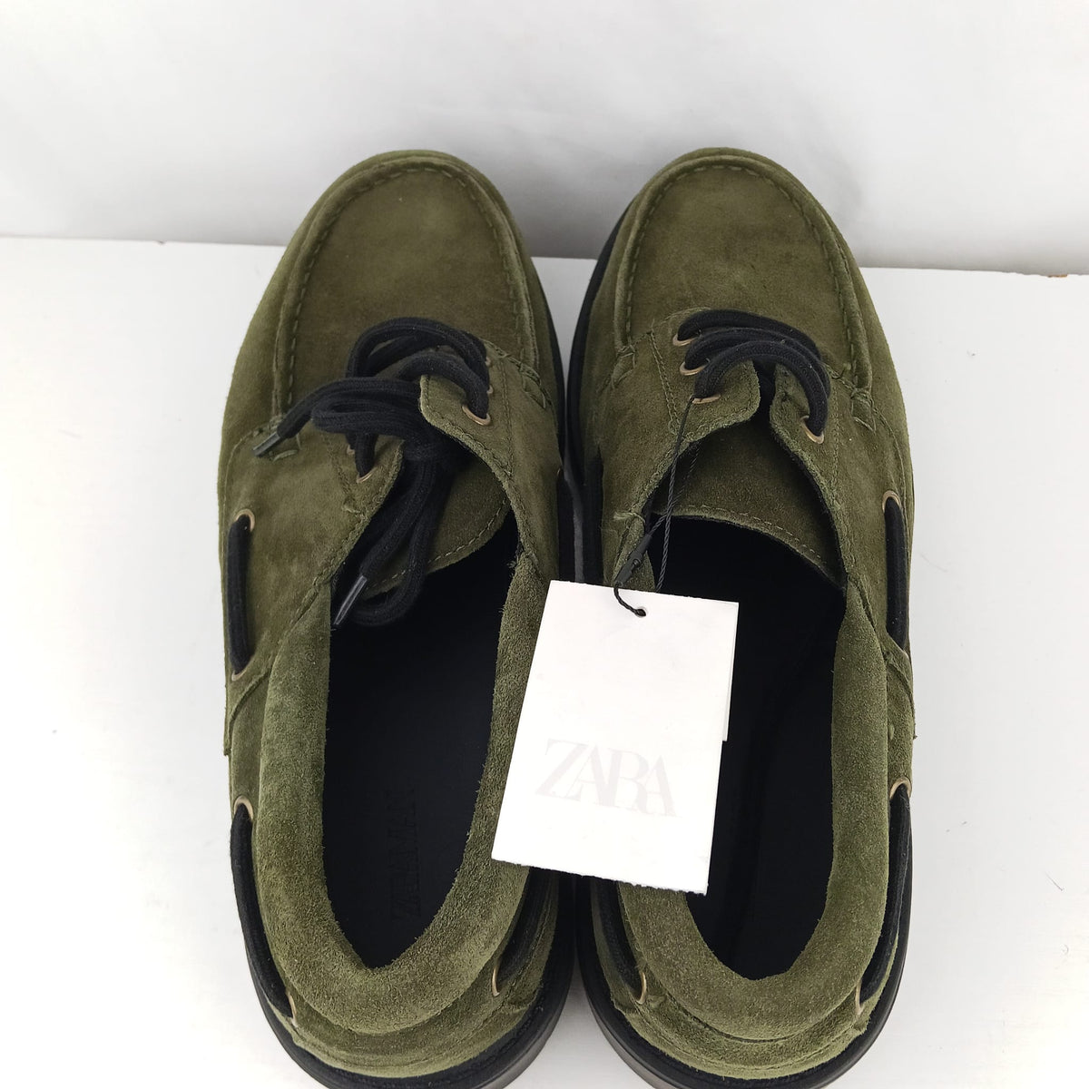 Scarpe stringate Zara verde oliva effetto scamosciato