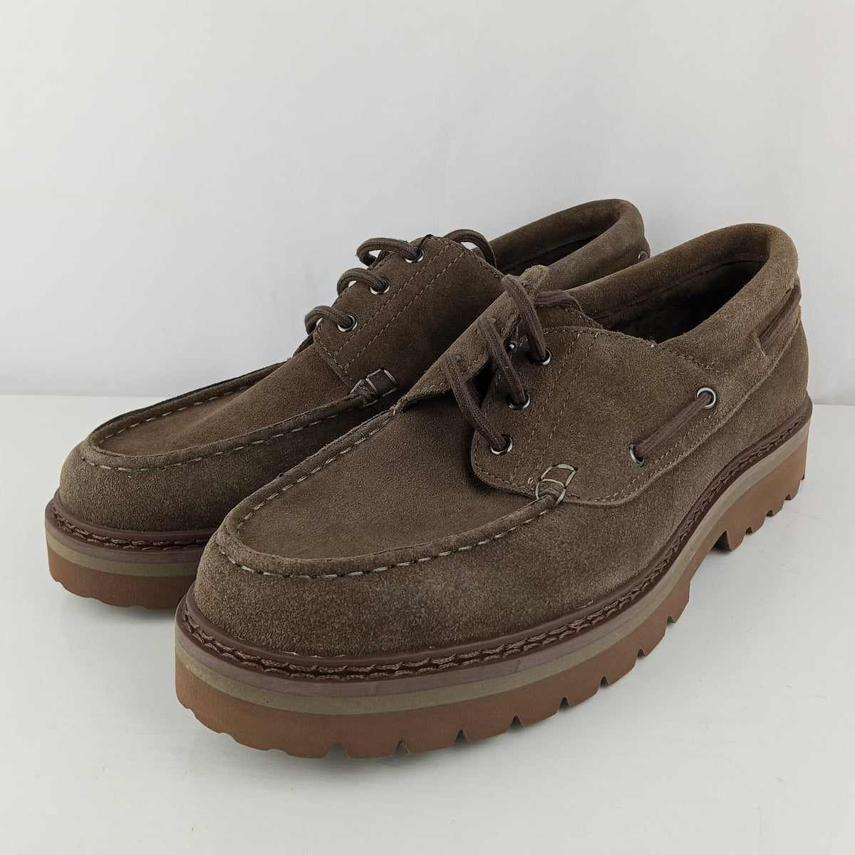 Scarpe stringate Zara marroni effetto scamosciato con suola carrarmato