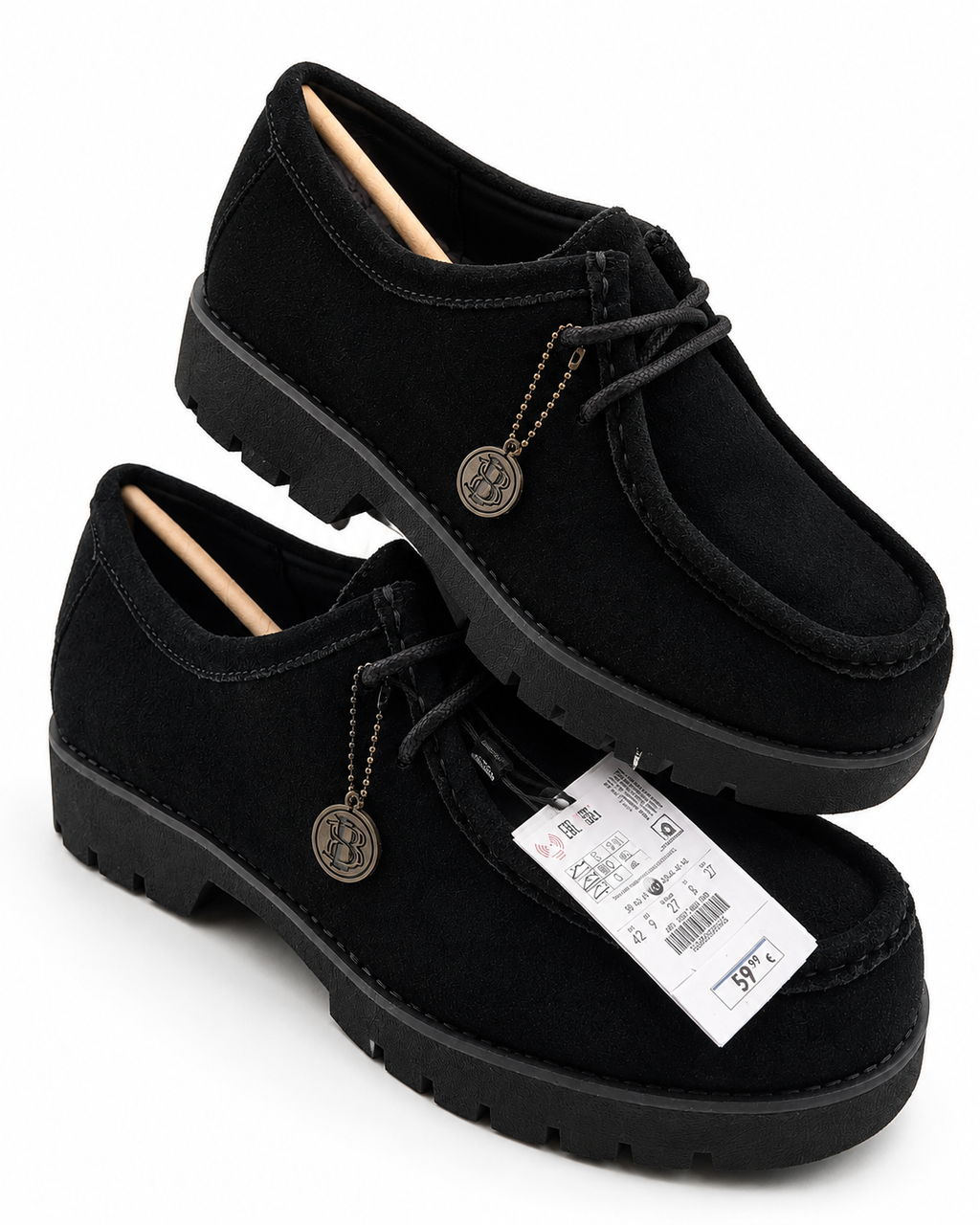 Scarpe Wallabee scamosciate nere con suola track